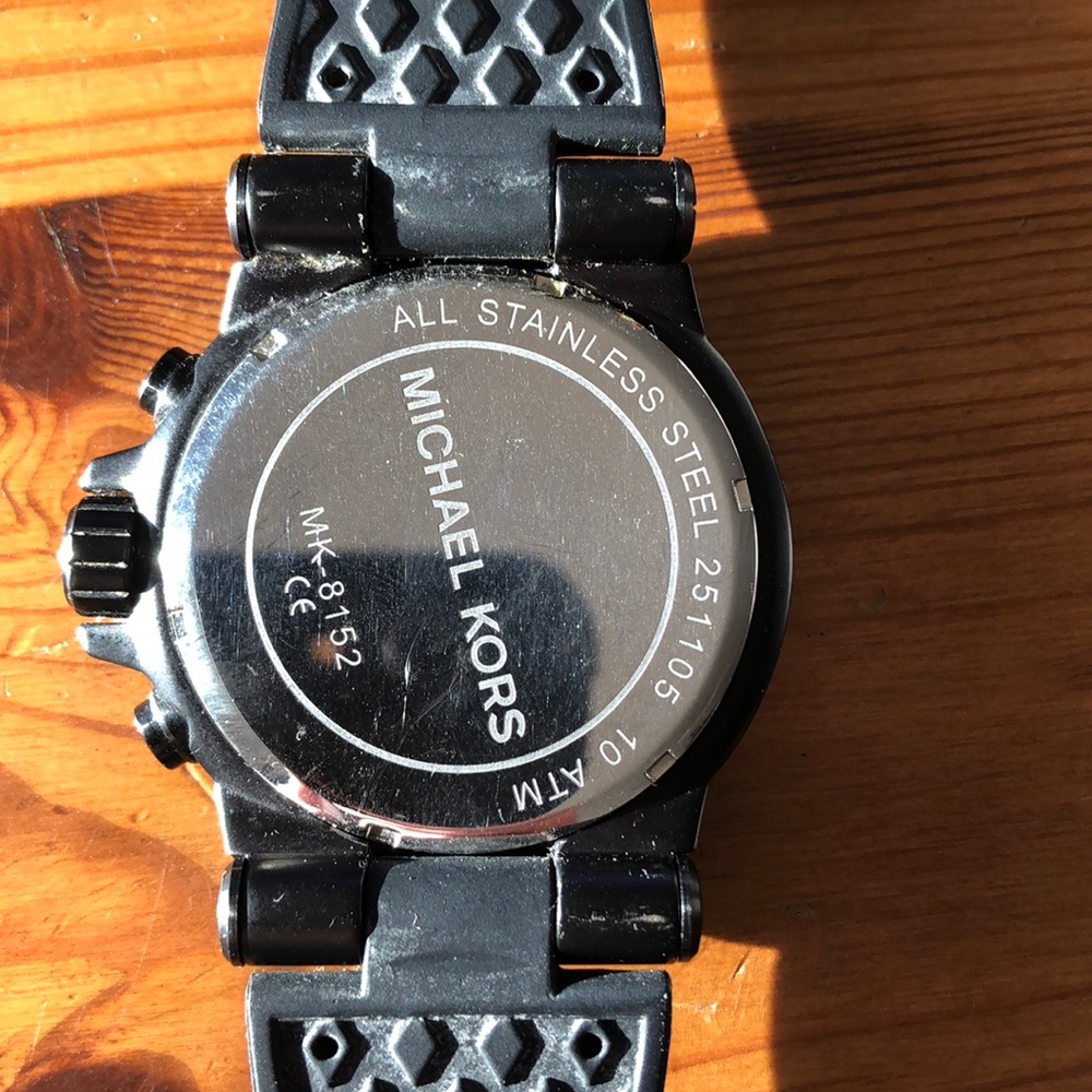 Men’s Michael Kors Black Watch - Picture 2 of 2